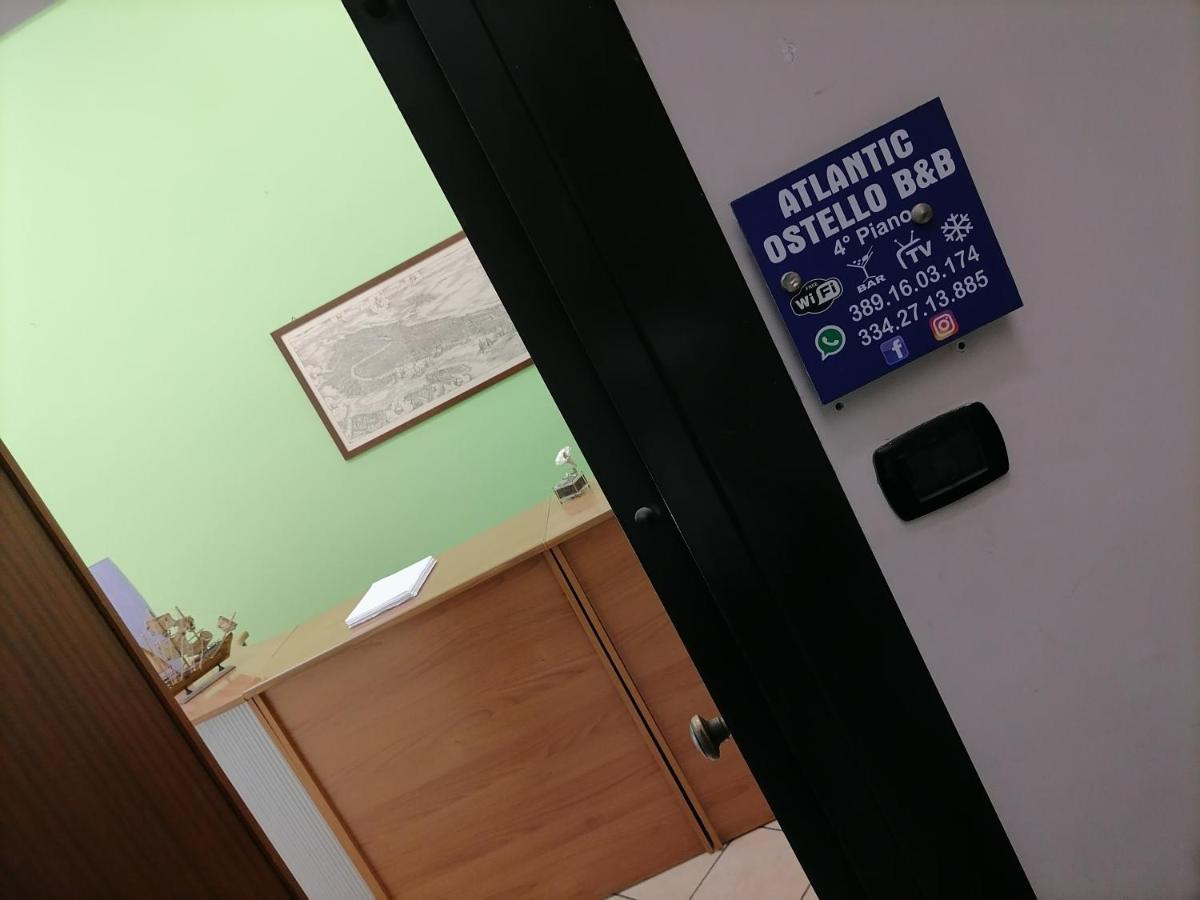 Atlantic Ostello B&B Neapol Zewnętrze zdjęcie