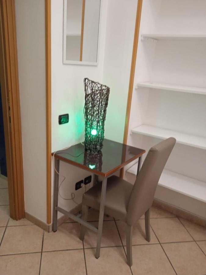 Atlantic Ostello B&B Neapol Zewnętrze zdjęcie