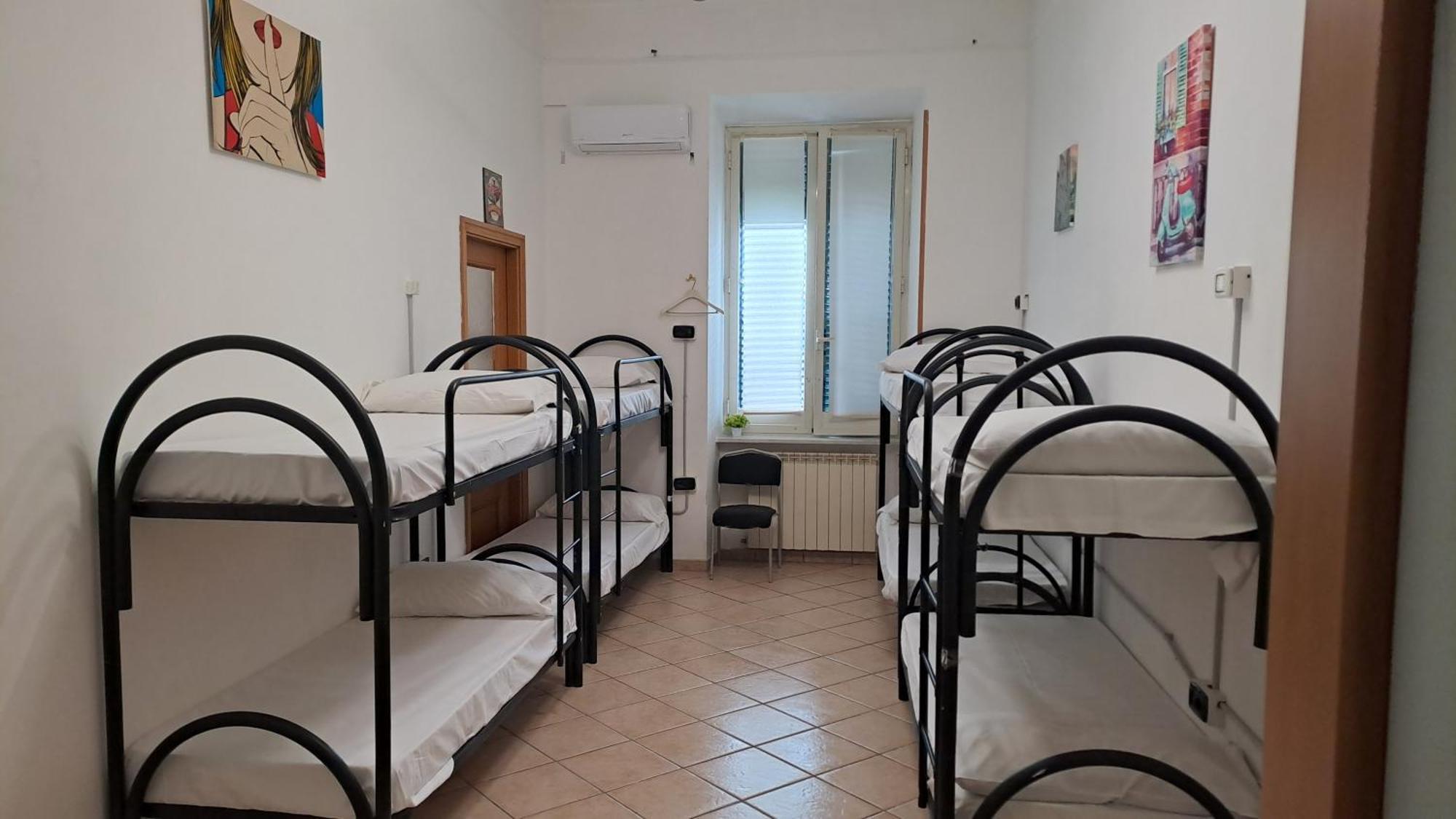 Atlantic Ostello B&B Neapol Zewnętrze zdjęcie